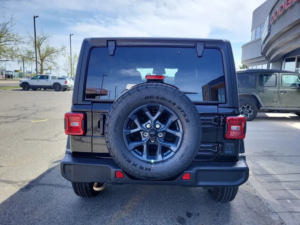 Jeep Wrangler снимка Jeep Wrangler