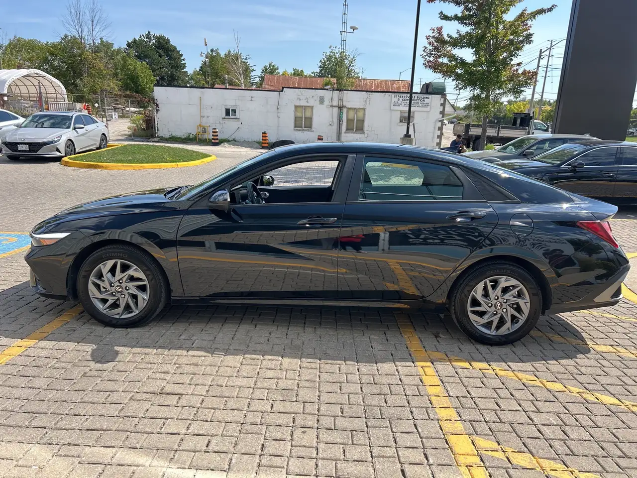Hyundai ELANTRA снимка Hyundai ELANTRA