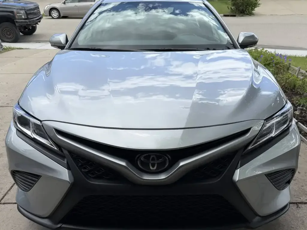 Toyota Camry снимка Toyota Camry