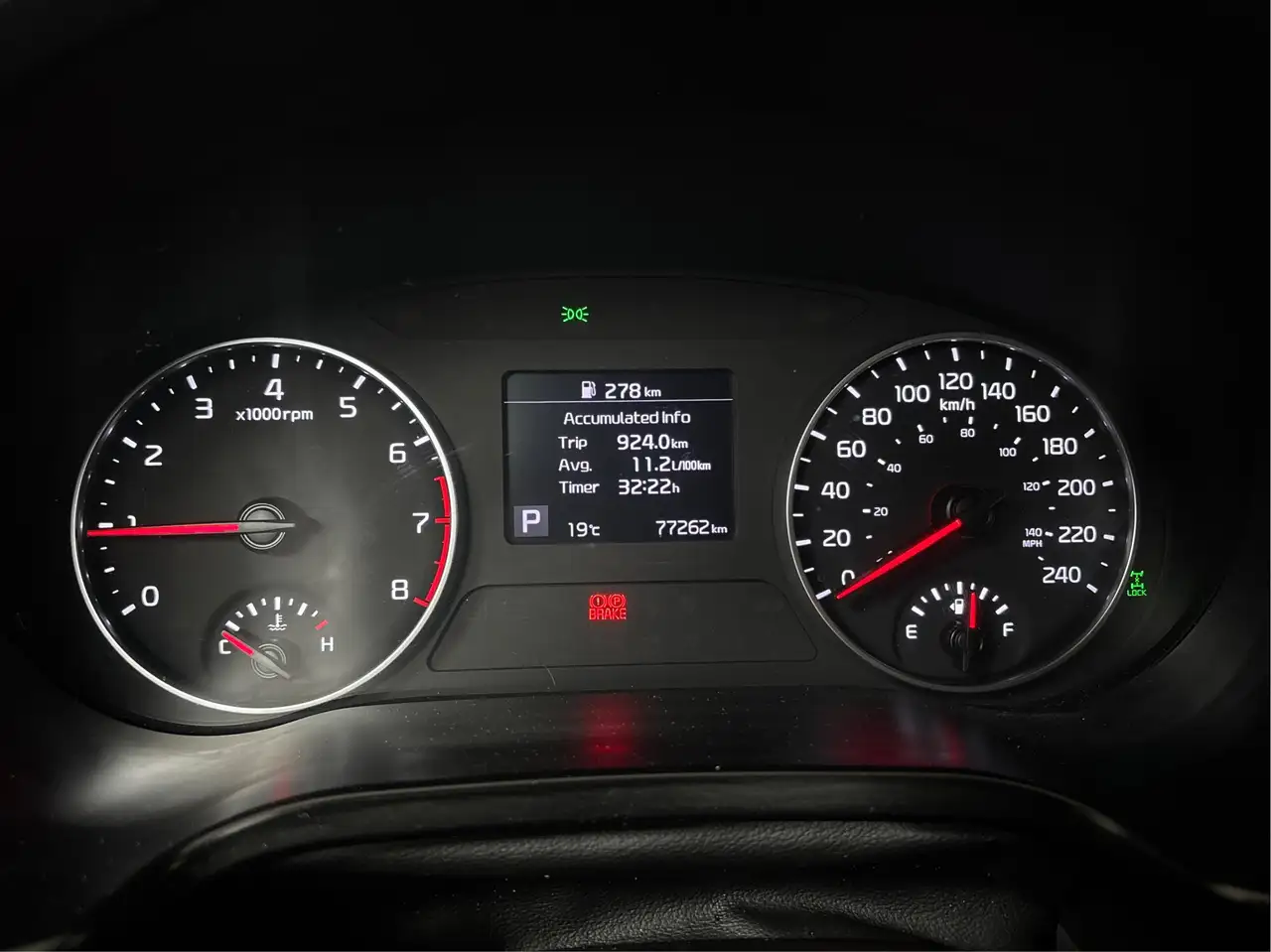 Kia Seltos снимка Kia Seltos