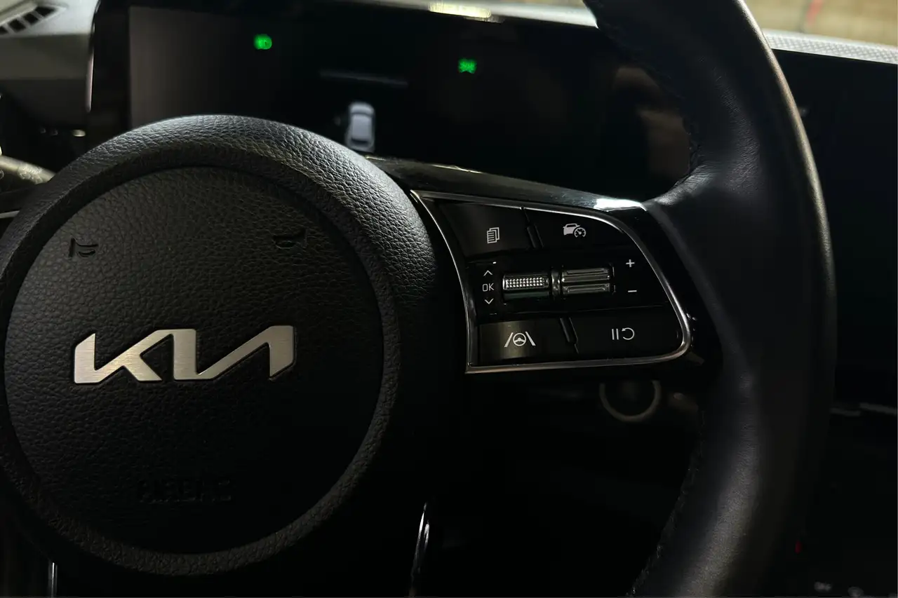 Kia Seltos photo Kia Seltos