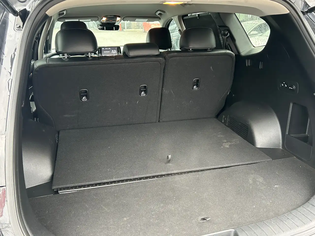 Hyundai SANTA FE снимка Hyundai SANTA FE