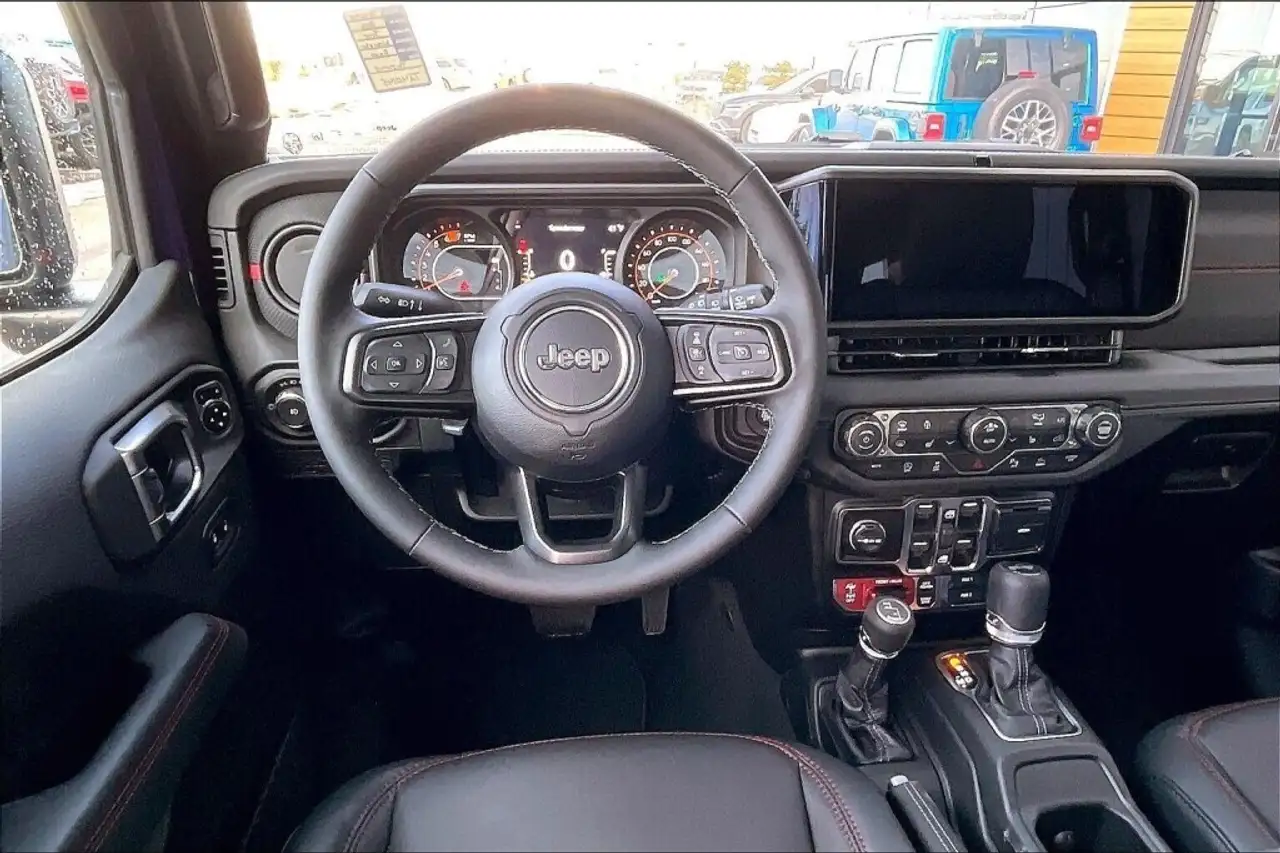 Jeep Wrangler снимка Jeep Wrangler