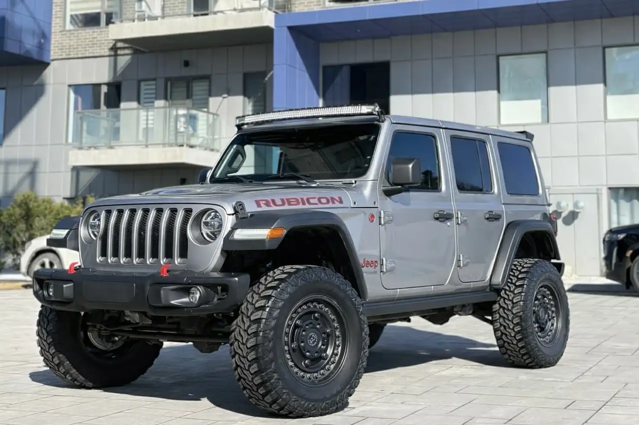 Jeep Wrangler снимка Jeep Wrangler