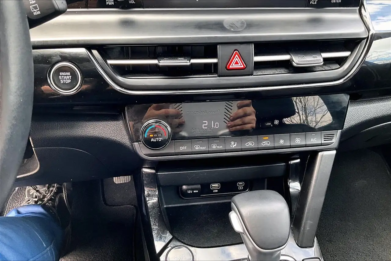 Kia Seltos fotografie Kia Seltos