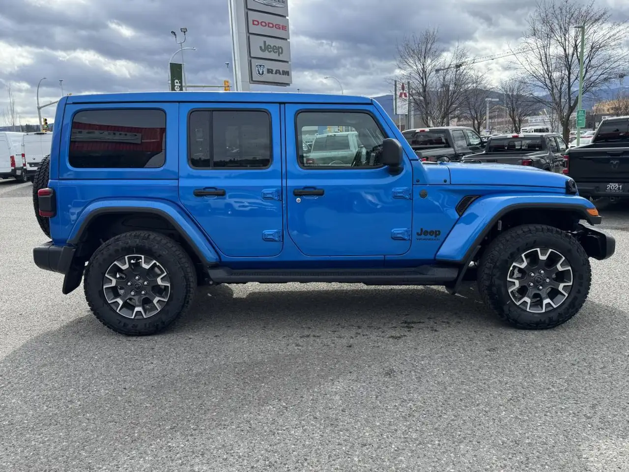 Jeep Wrangler снимка Jeep Wrangler