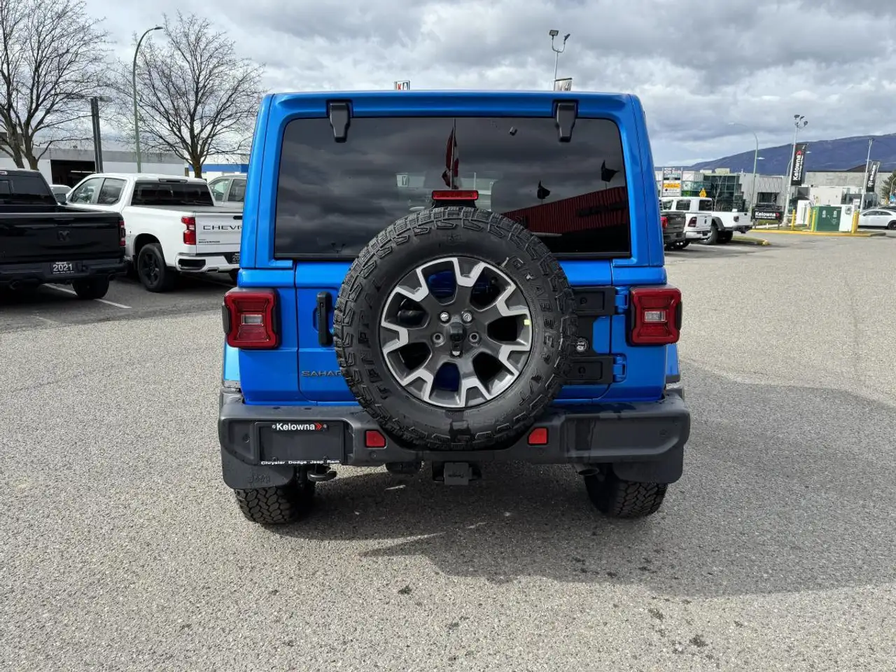 Jeep Wrangler снимка Jeep Wrangler