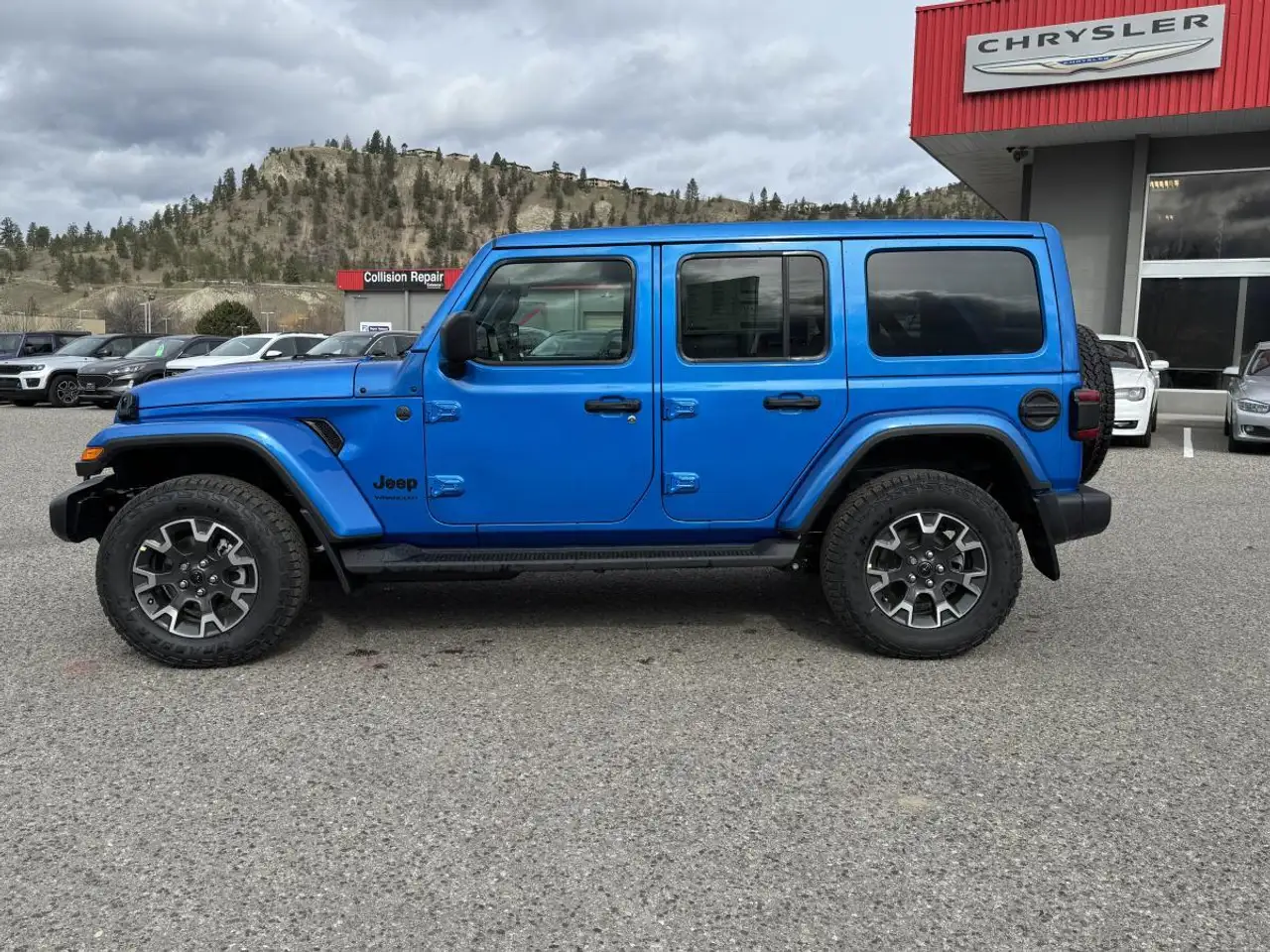 Jeep Wrangler снимка Jeep Wrangler