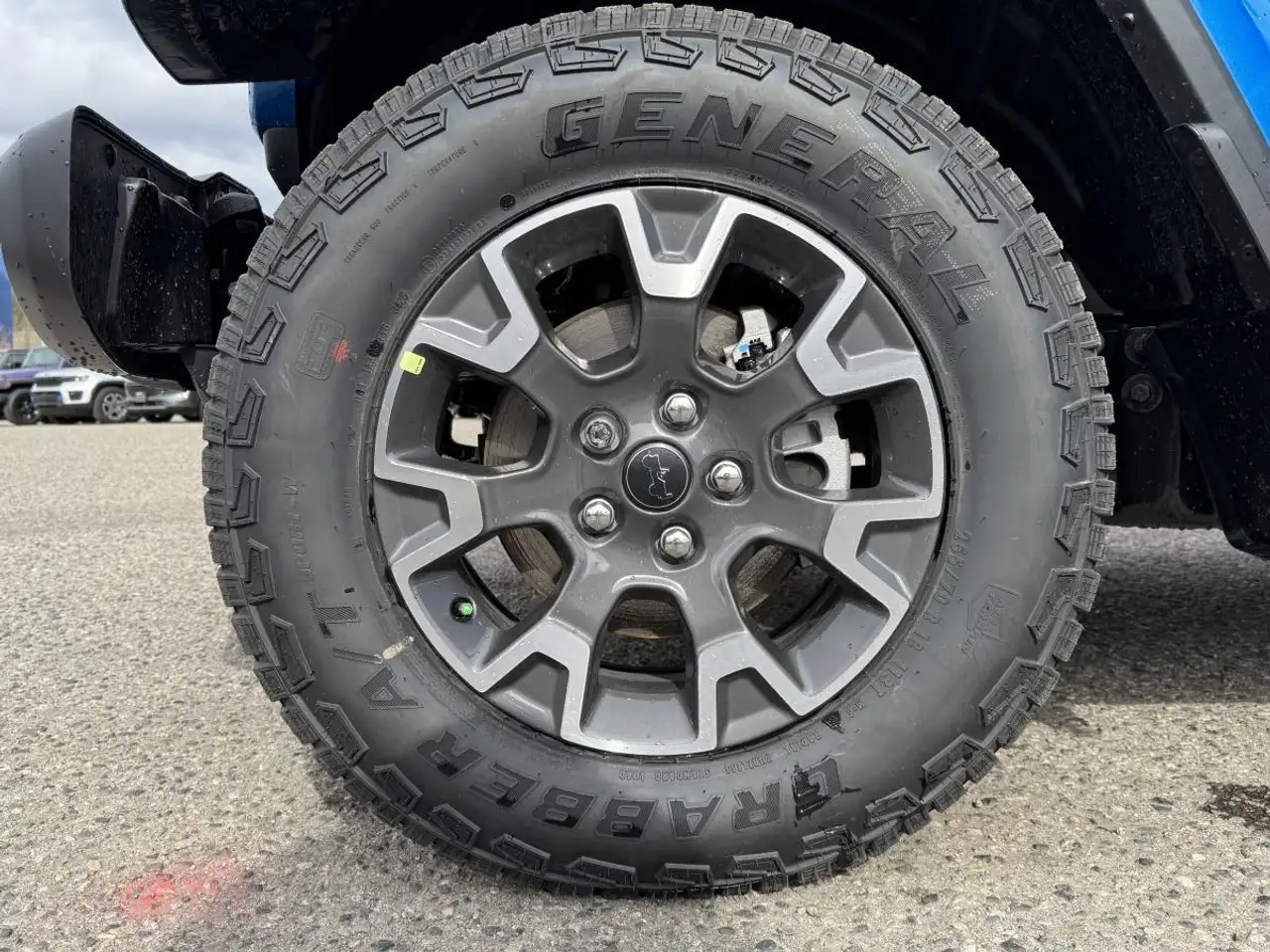 Jeep Wrangler снимка Jeep Wrangler