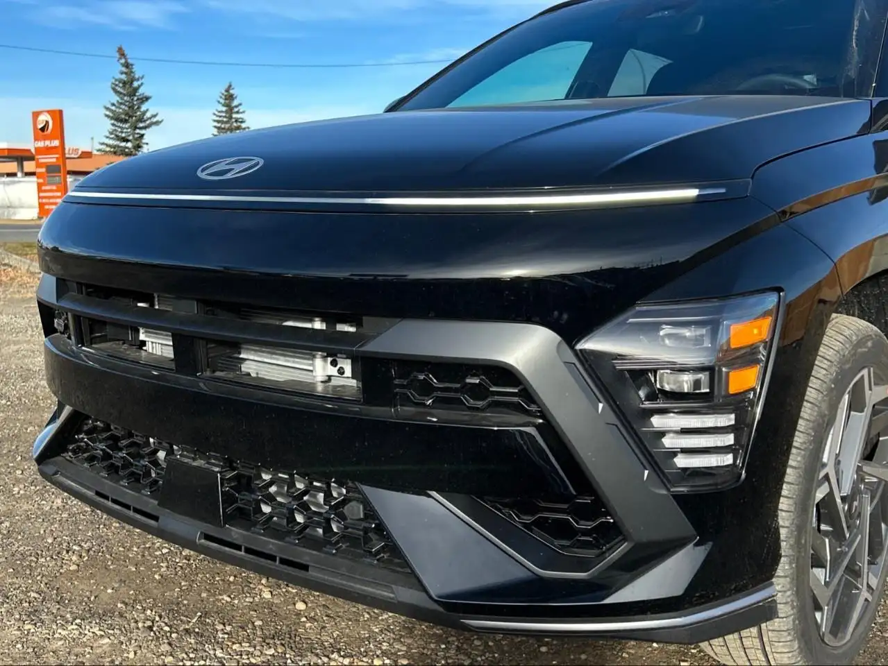 Hyundai KONA снимка Hyundai KONA
