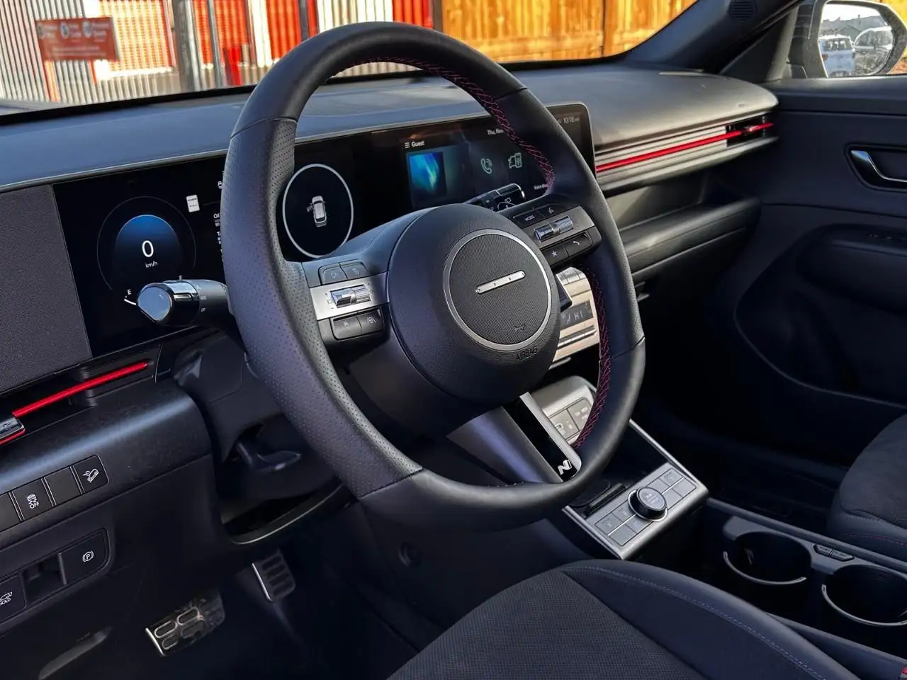 Hyundai KONA снимка Hyundai KONA