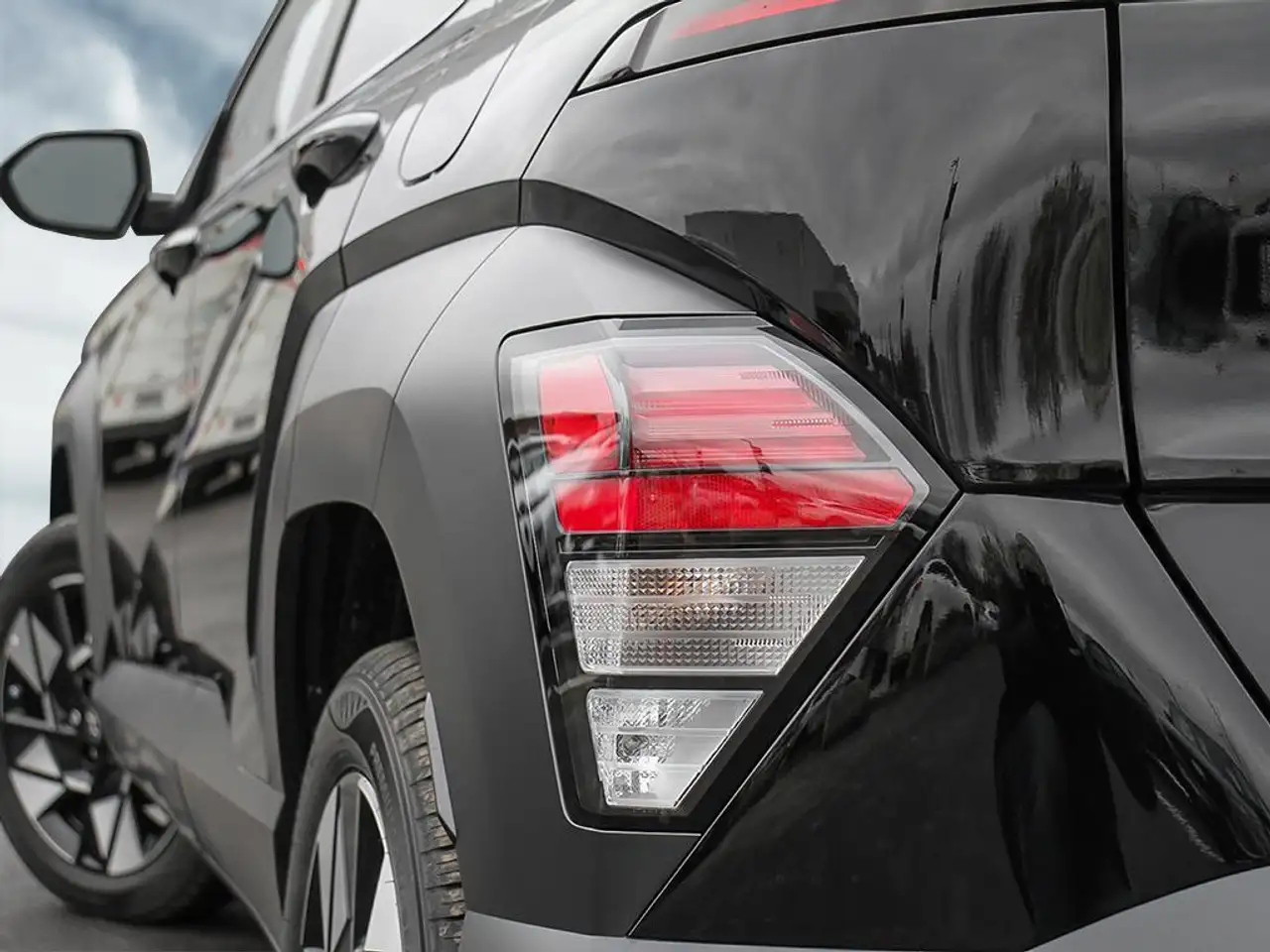 Hyundai KONA снимка Hyundai KONA