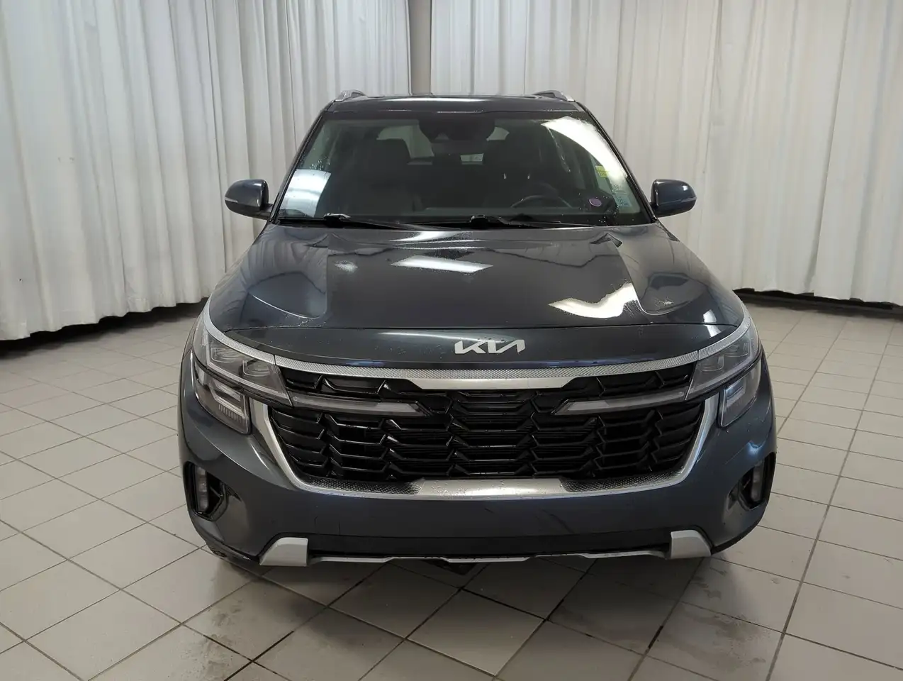 Kia Seltos снимка Kia Seltos