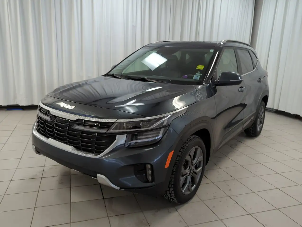 Kia Seltos снимка Kia Seltos