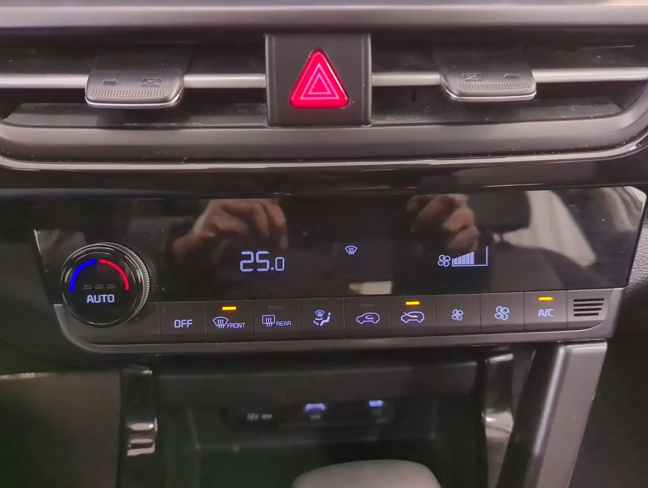 Kia Seltos снимка Kia Seltos