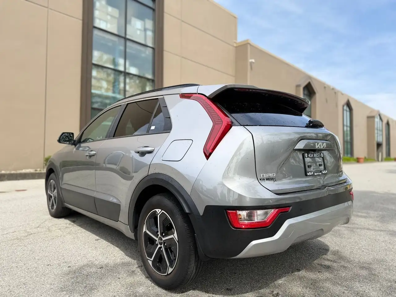 Kia Niro снимка Kia Niro
