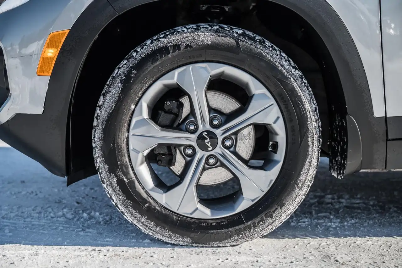 Kia Seltos снимка Kia Seltos