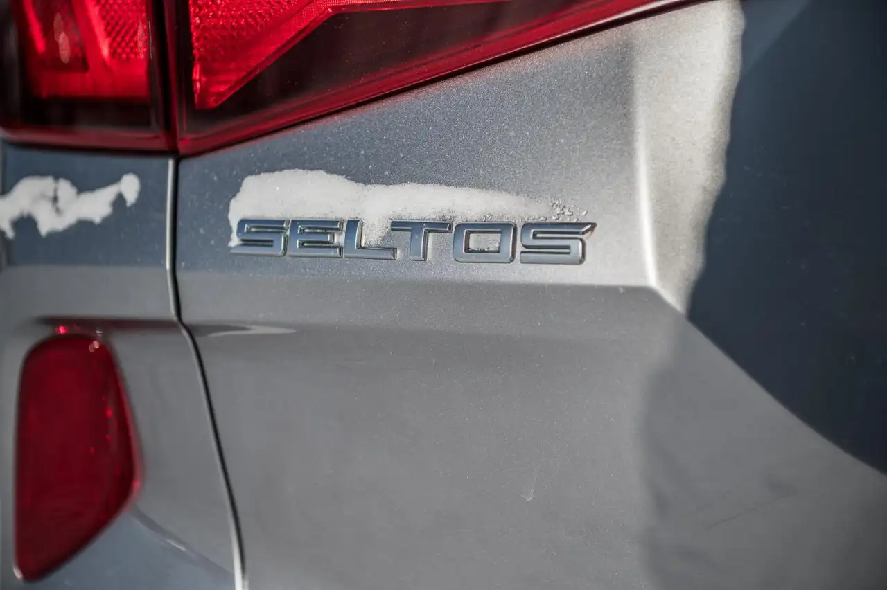 Kia Seltos снимка Kia Seltos