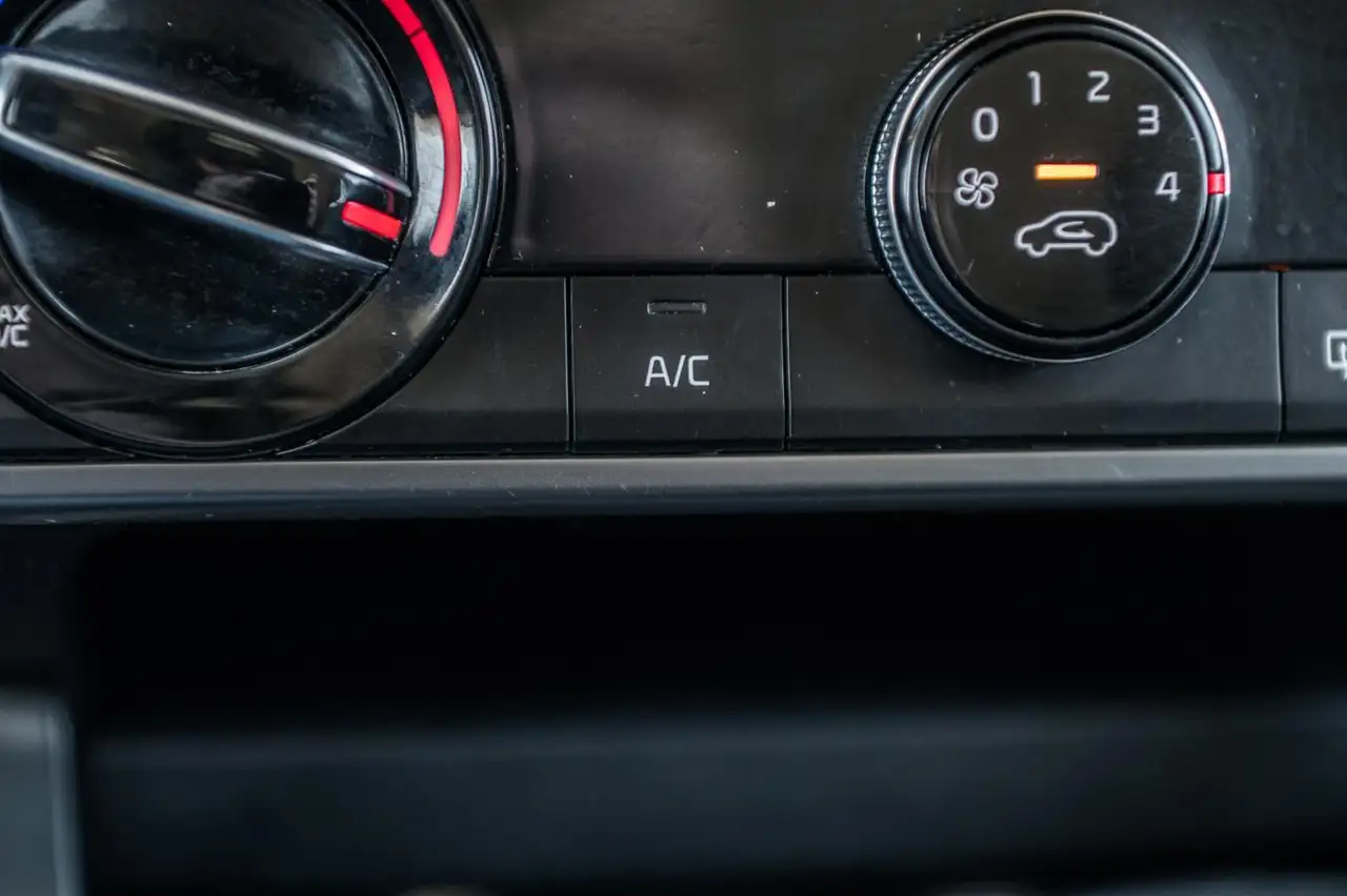 Kia Seltos снимка Kia Seltos