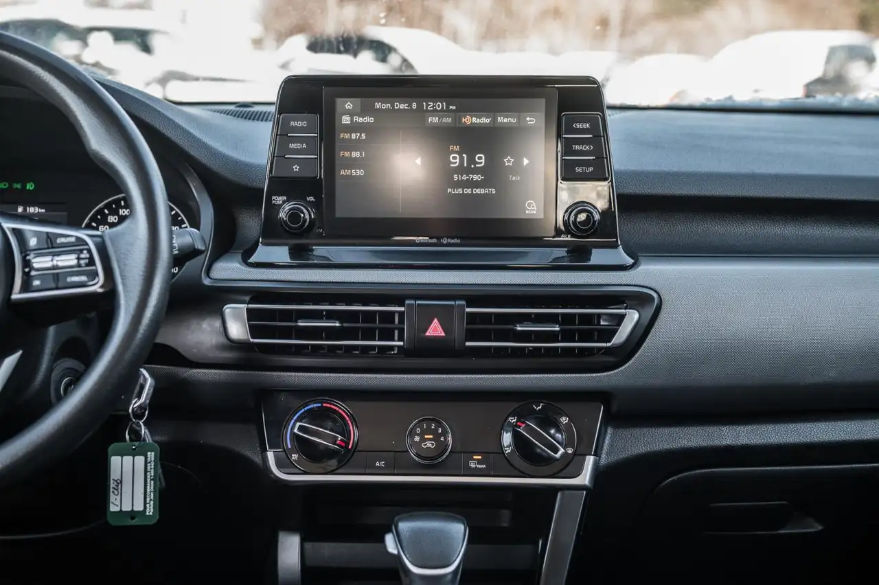 Kia Seltos снимка Kia Seltos