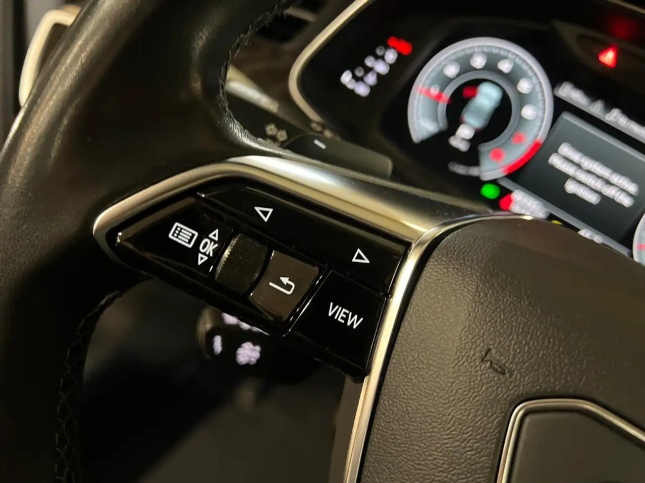 Audi A6 снимка Audi A6