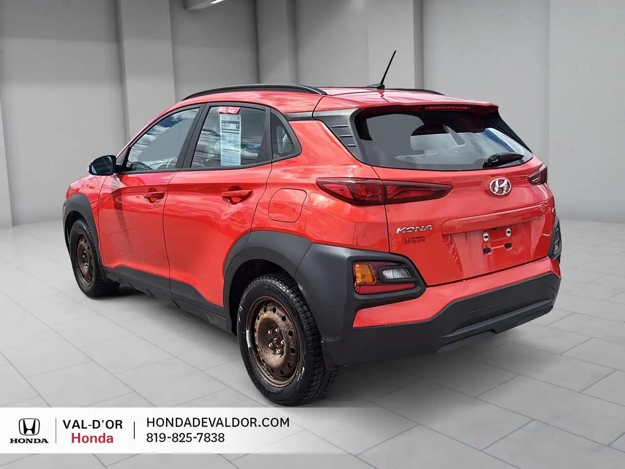 Hyundai KONA снимка Hyundai KONA