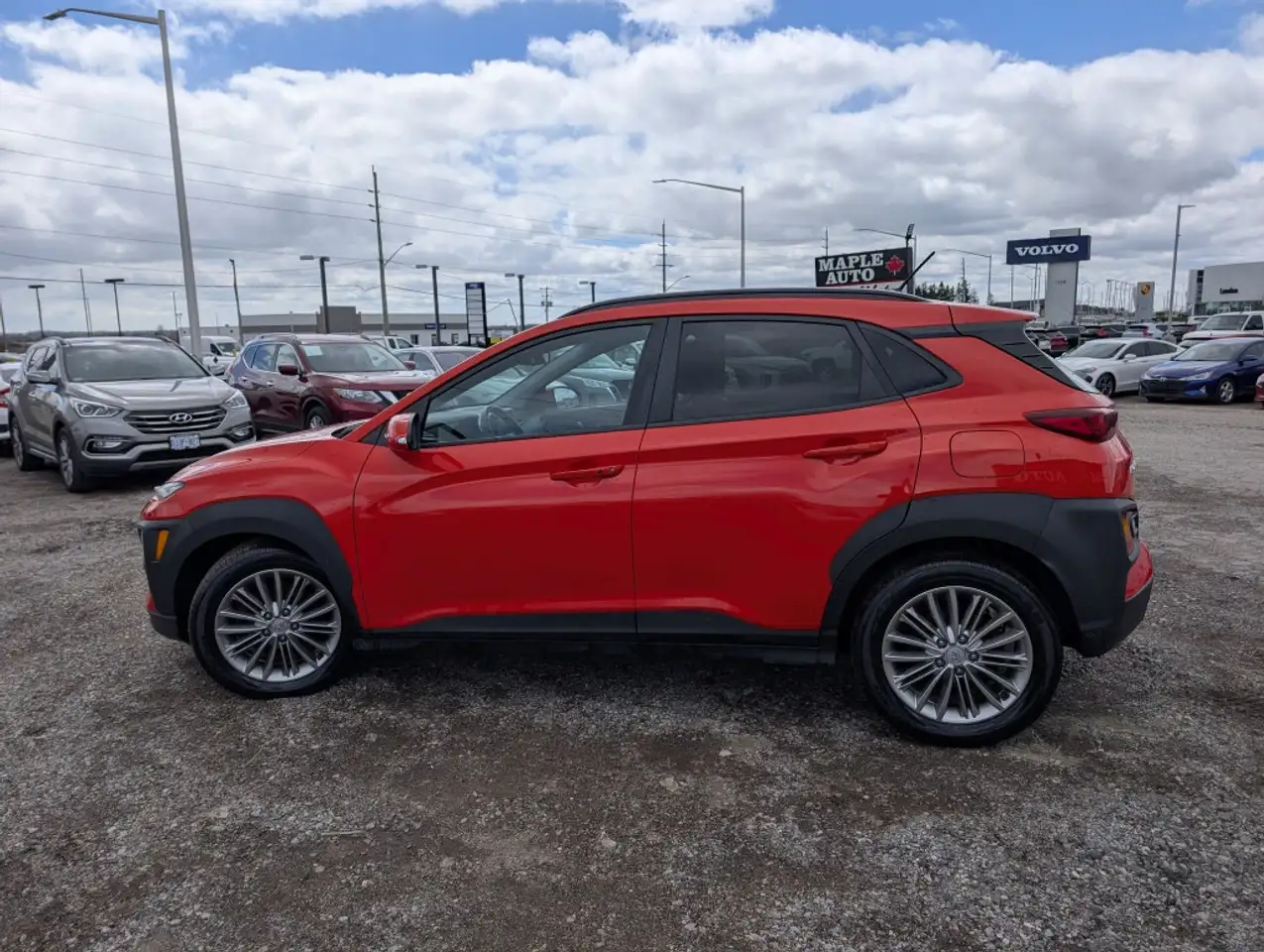 Hyundai KONA снимка Hyundai KONA