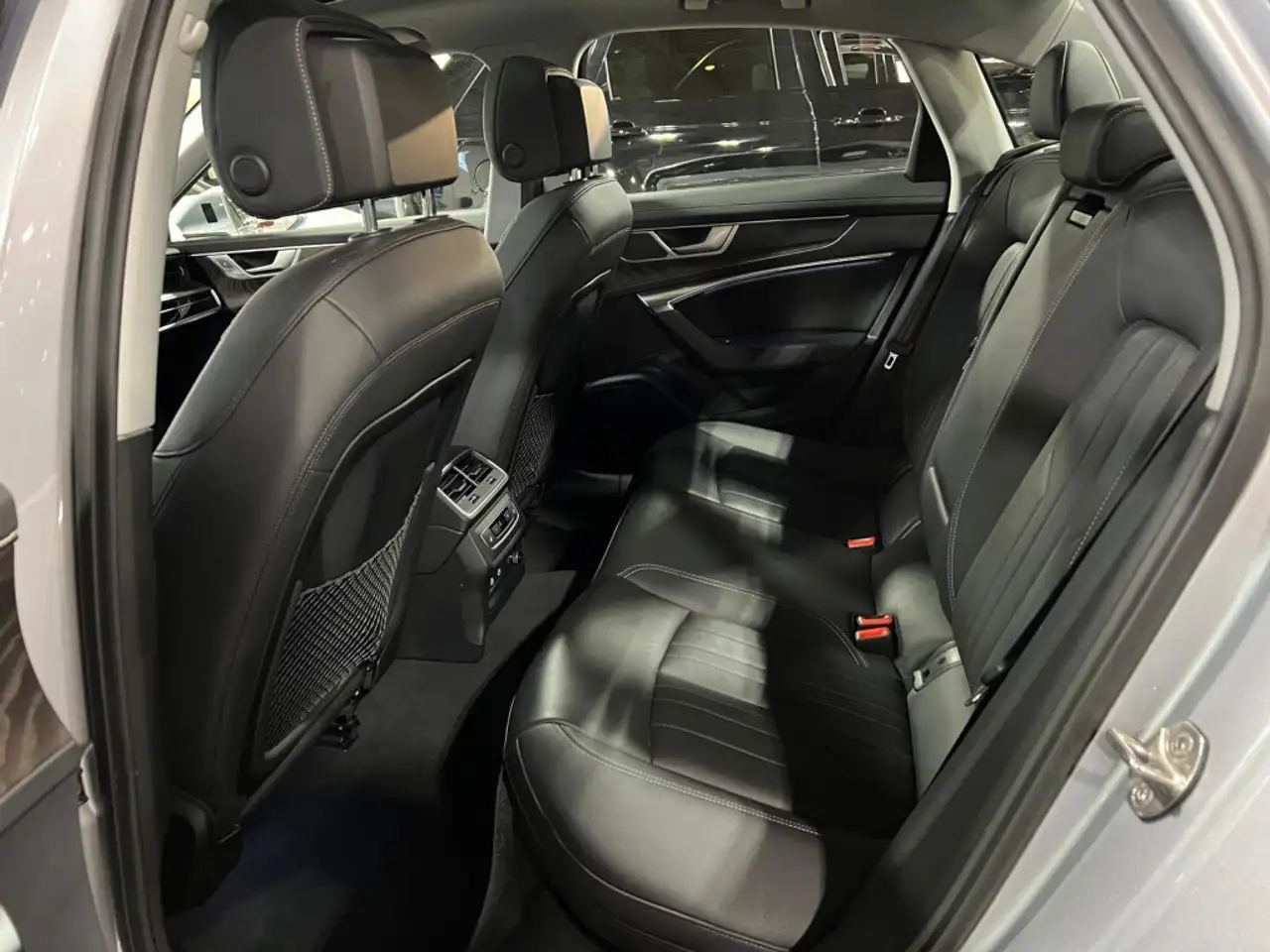 Audi A6 снимка Audi A6