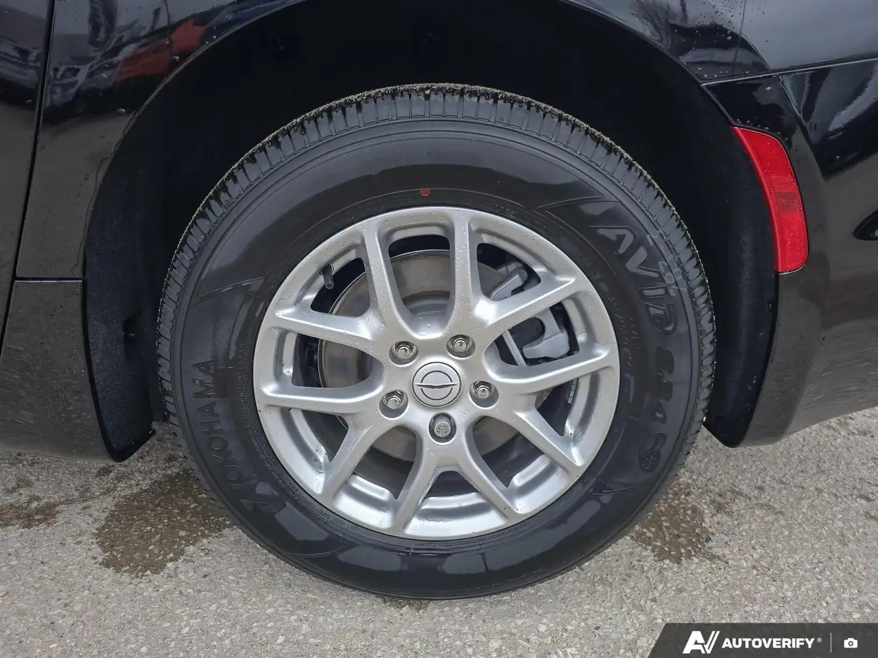 Chrysler Grand Caravan снимка Chrysler Grand Caravan