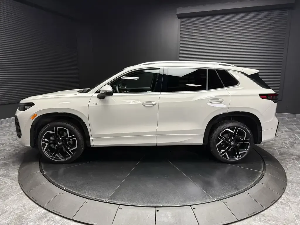 Volkswagen Tiguan снимка Volkswagen Tiguan