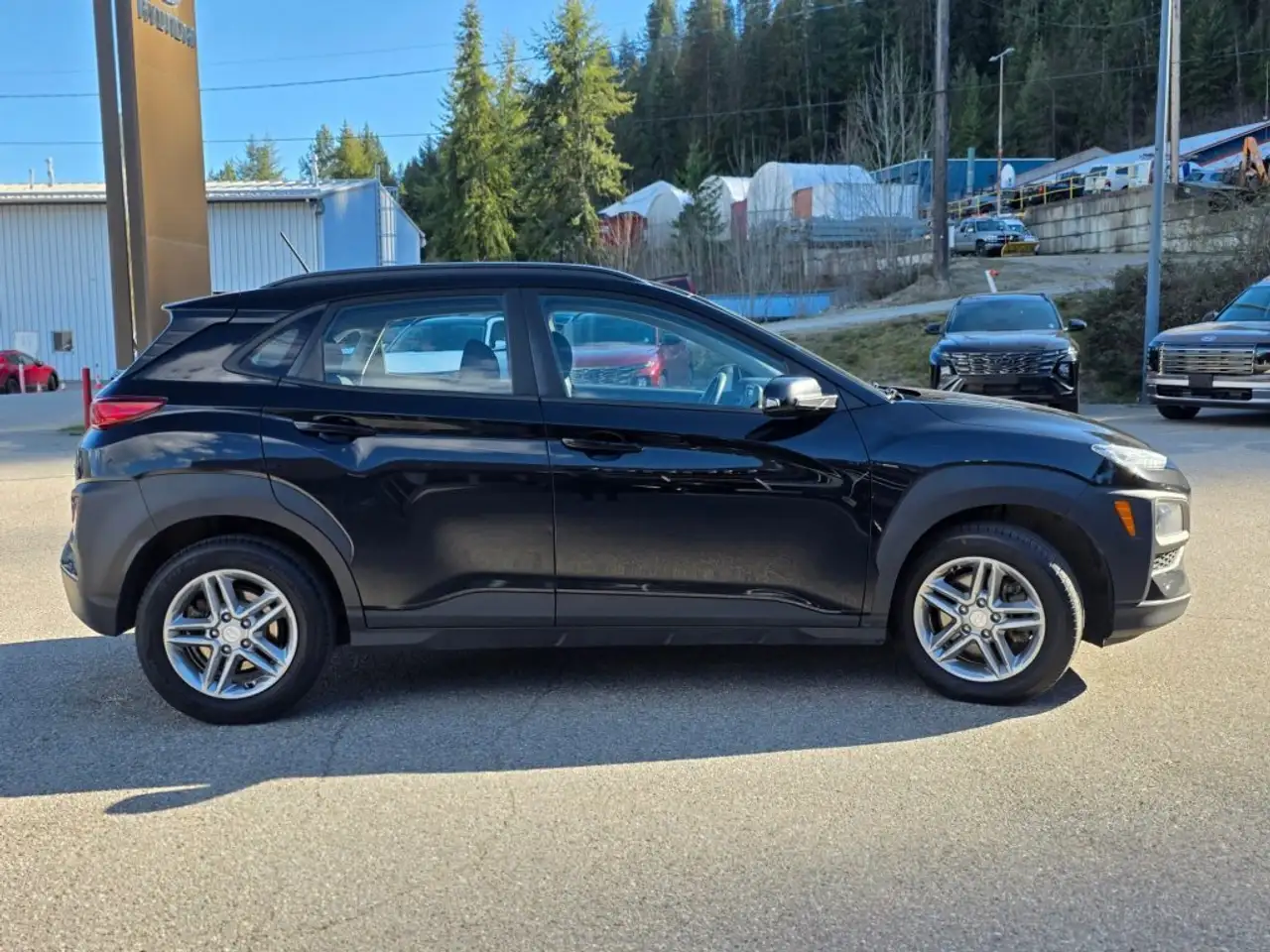 Hyundai KONA снимка Hyundai KONA