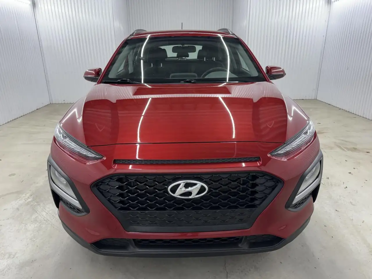 Hyundai KONA снимка Hyundai KONA