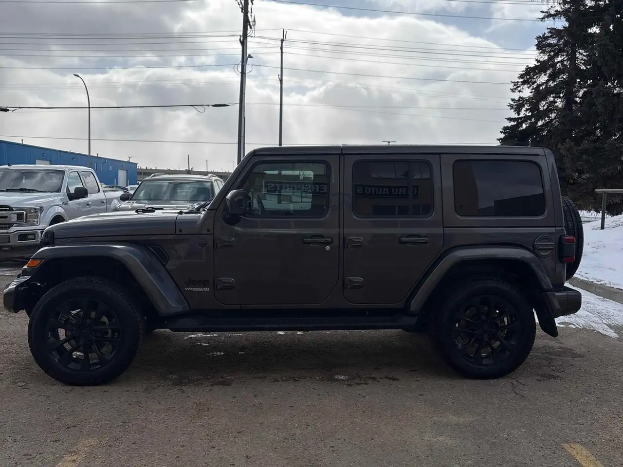 Jeep Wrangler снимка Jeep Wrangler