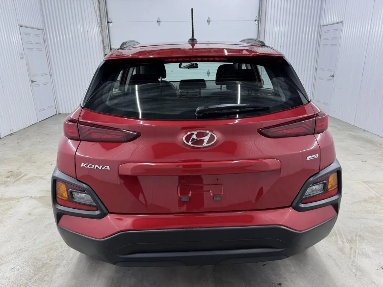 Hyundai KONA снимка Hyundai KONA