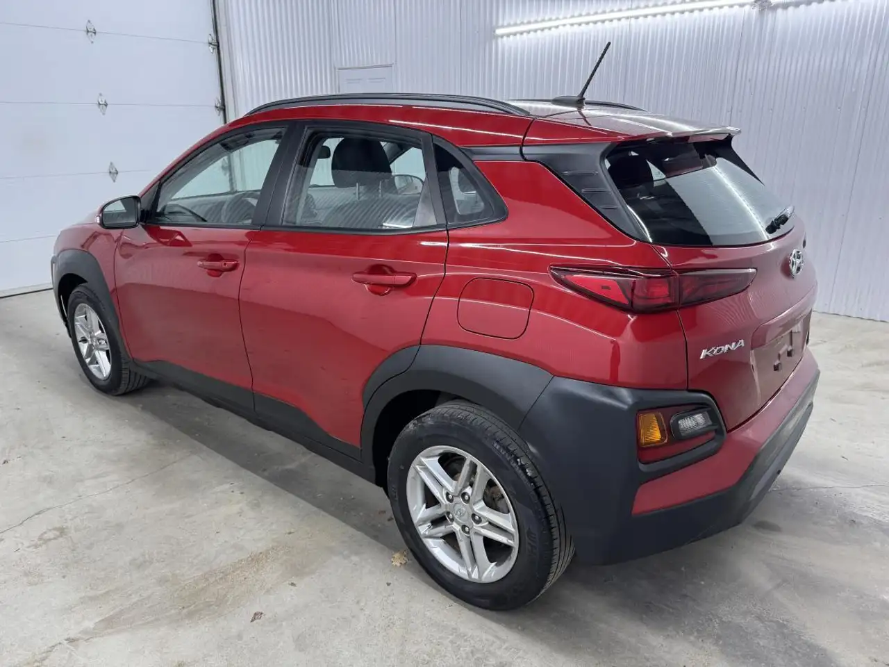 Hyundai KONA снимка Hyundai KONA
