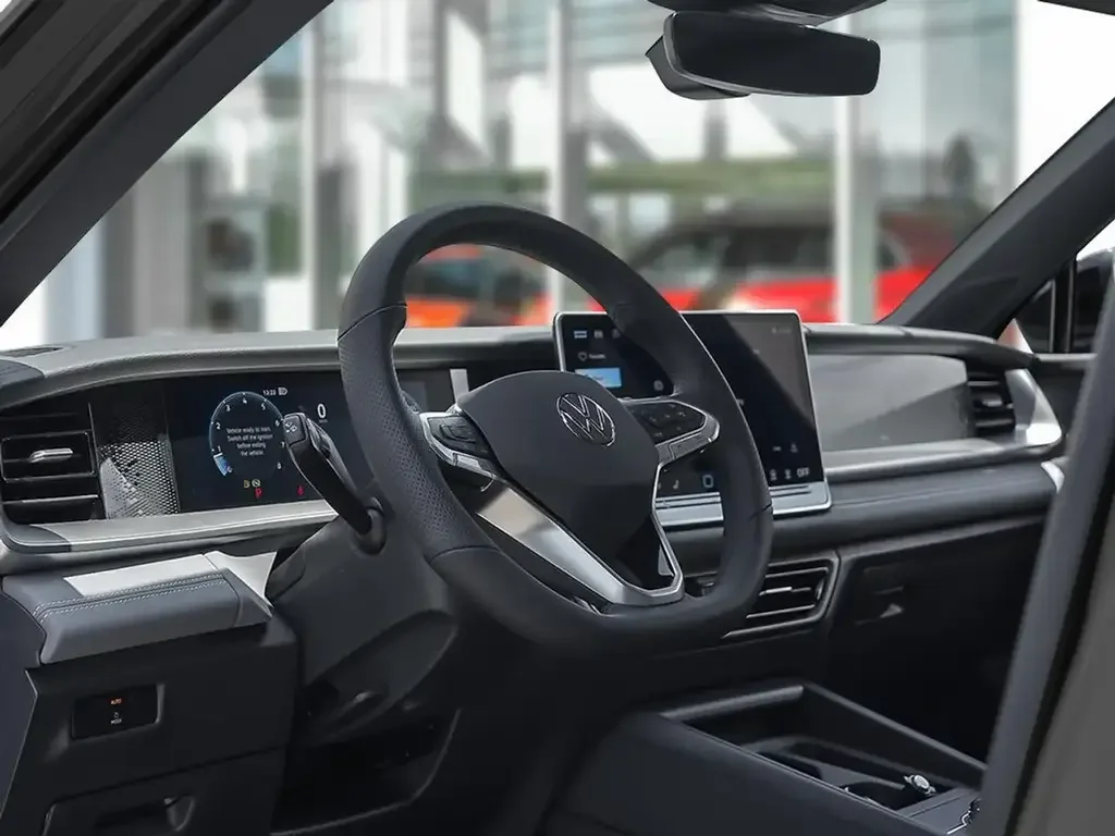 Volkswagen Tiguan снимка Volkswagen Tiguan