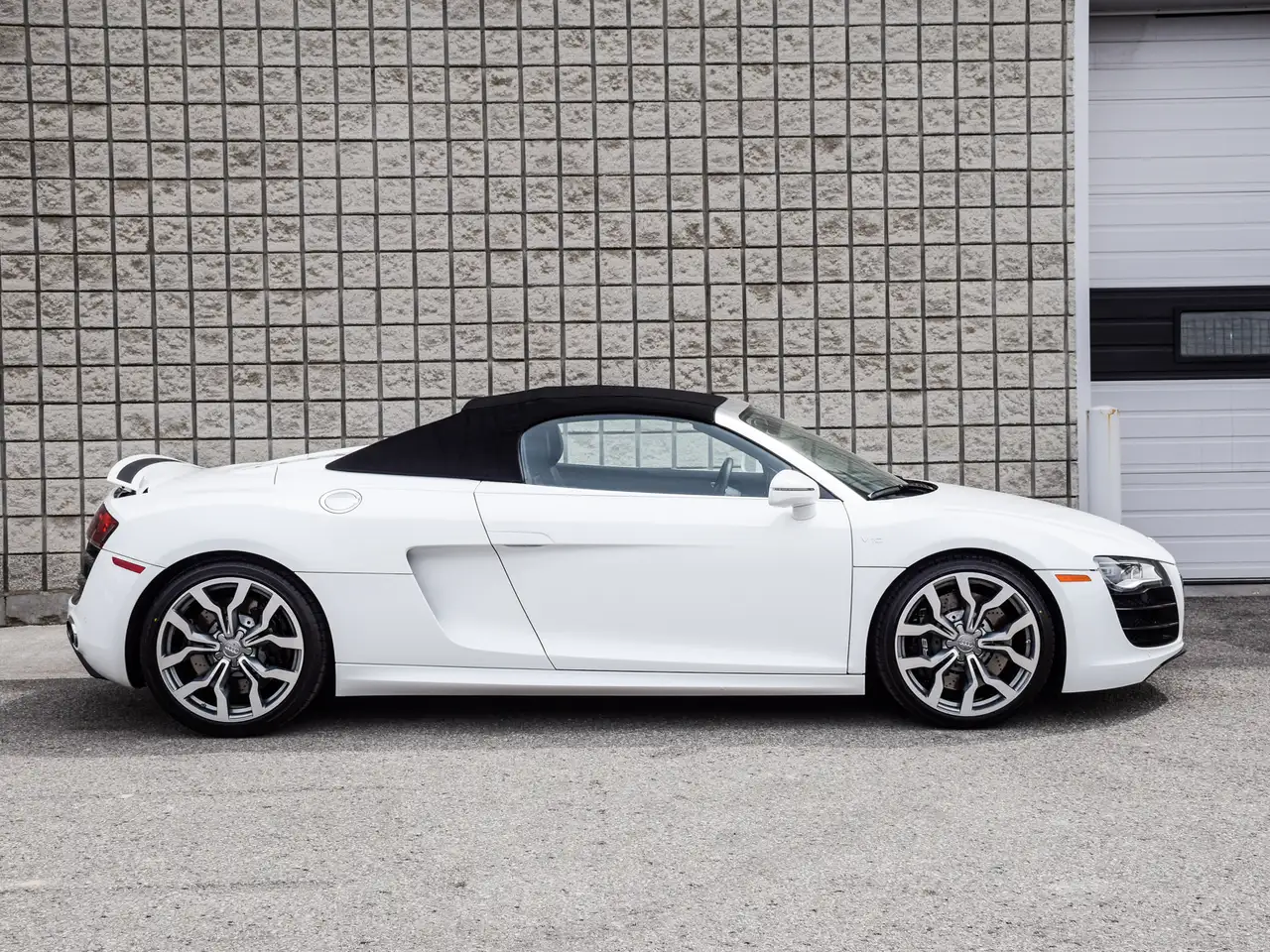 Audi R8 снимка Audi R8