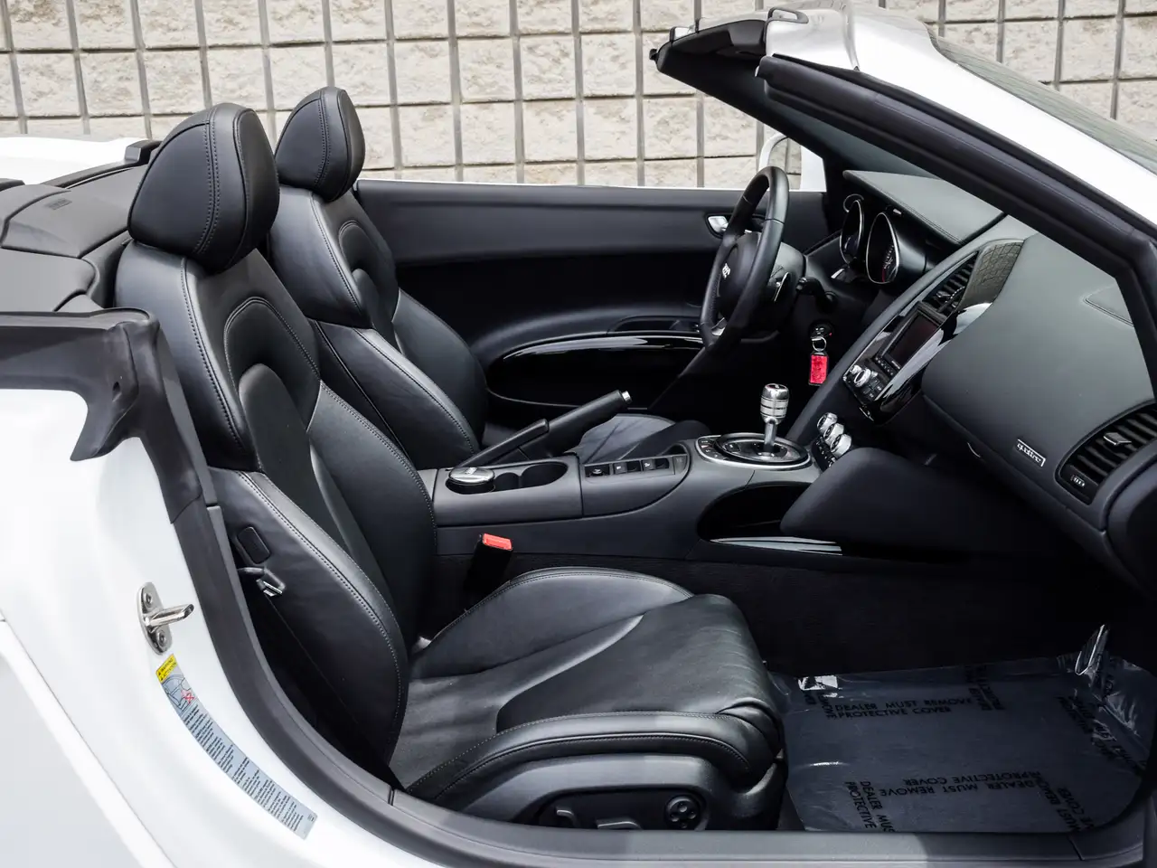 Audi R8 снимка Audi R8