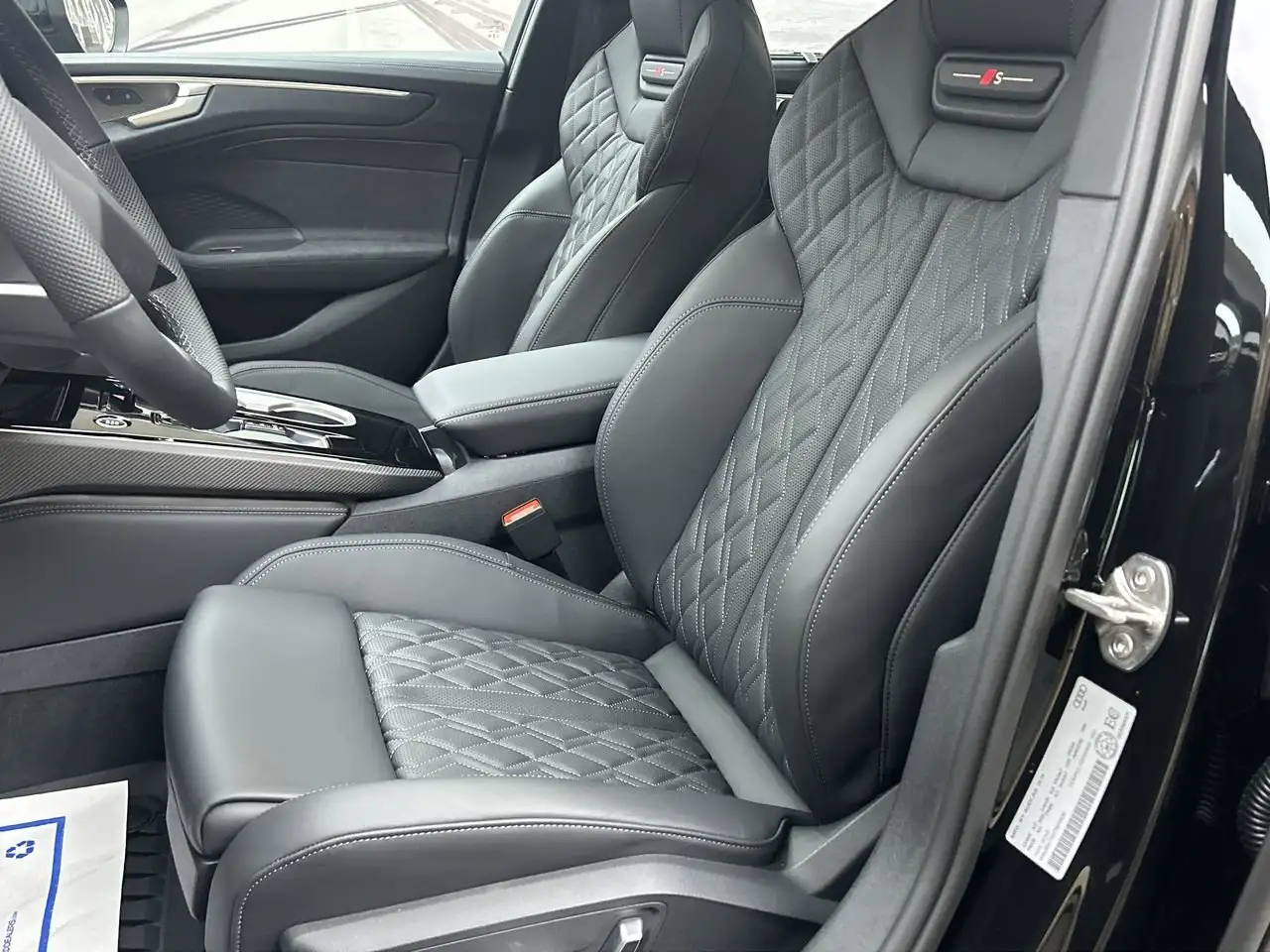 Audi A6 photo Audi A6