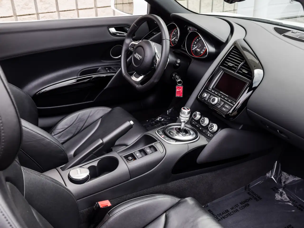Audi R8 снимка Audi R8