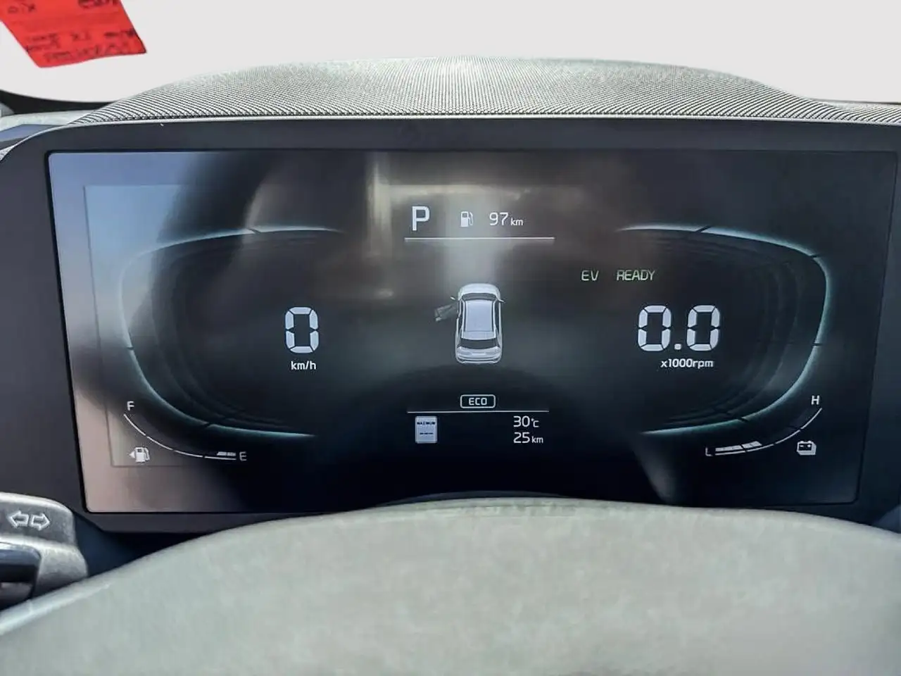 Kia Niro снимка Kia Niro