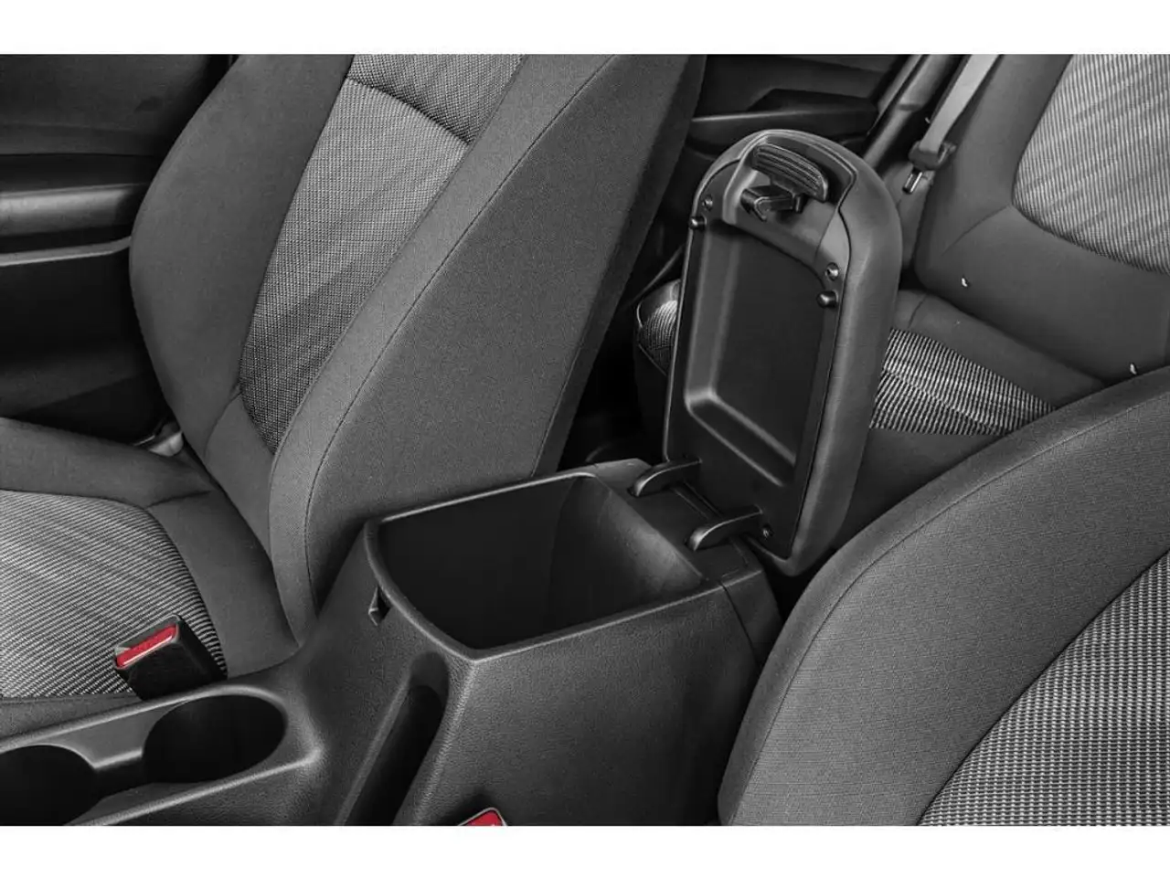 Kia Seltos снимка Kia Seltos