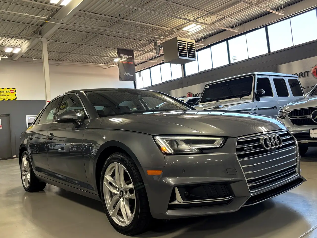 Audi A4 photo Audi A4