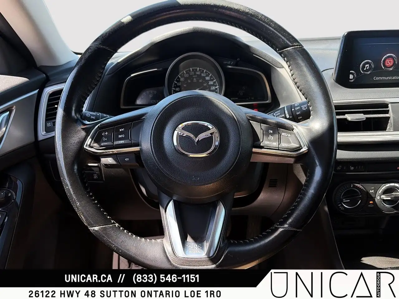 Mazda 3 снимка Mazda 3