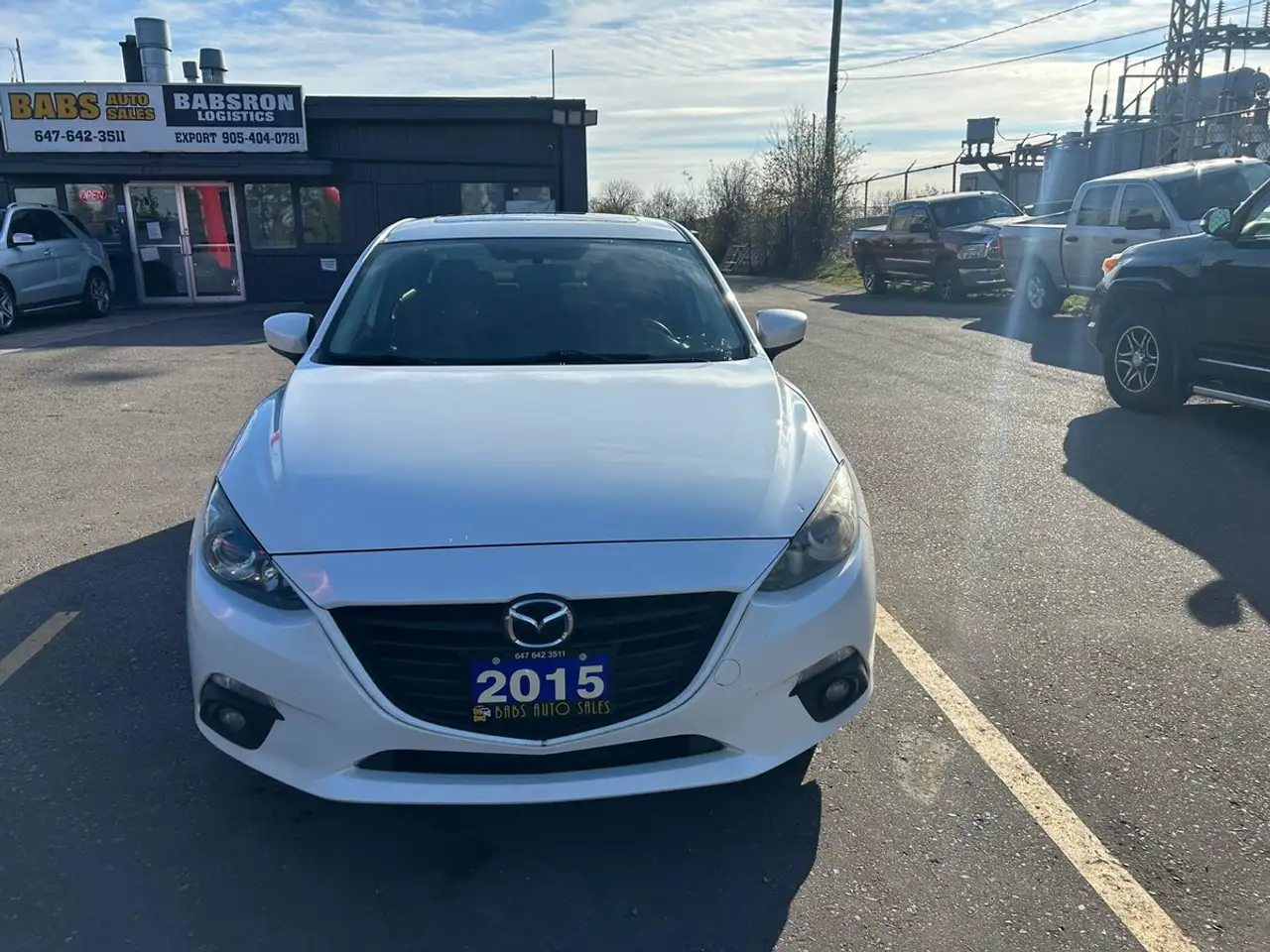 Mazda 3 снимка Mazda 3