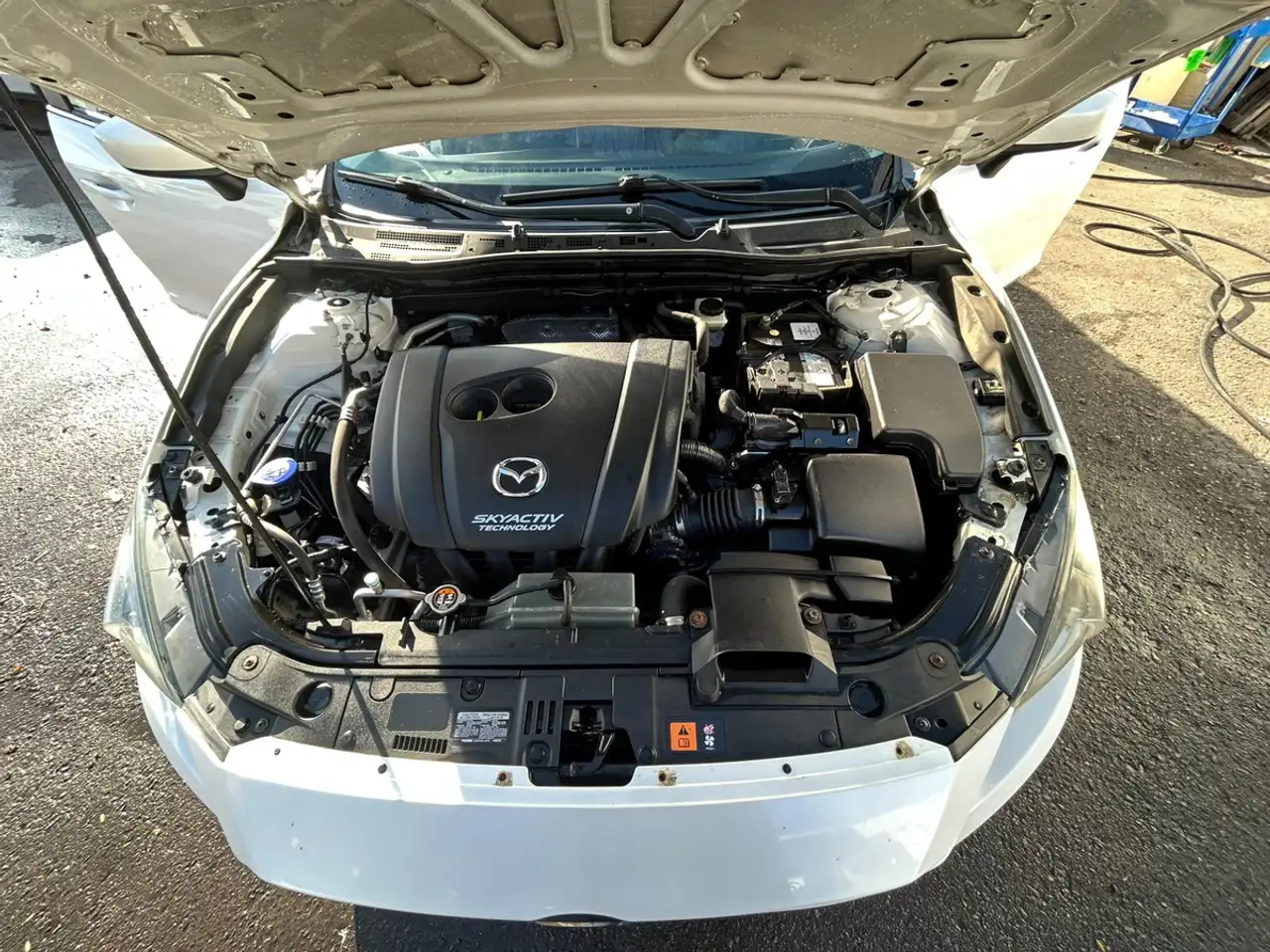 Mazda 3 снимка Mazda 3