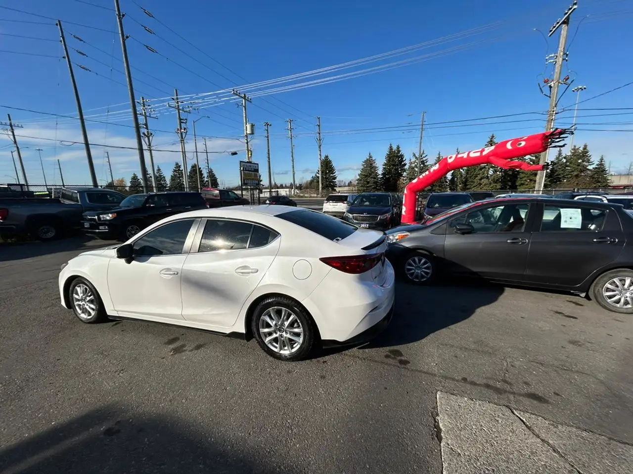 Mazda 3 снимка Mazda 3