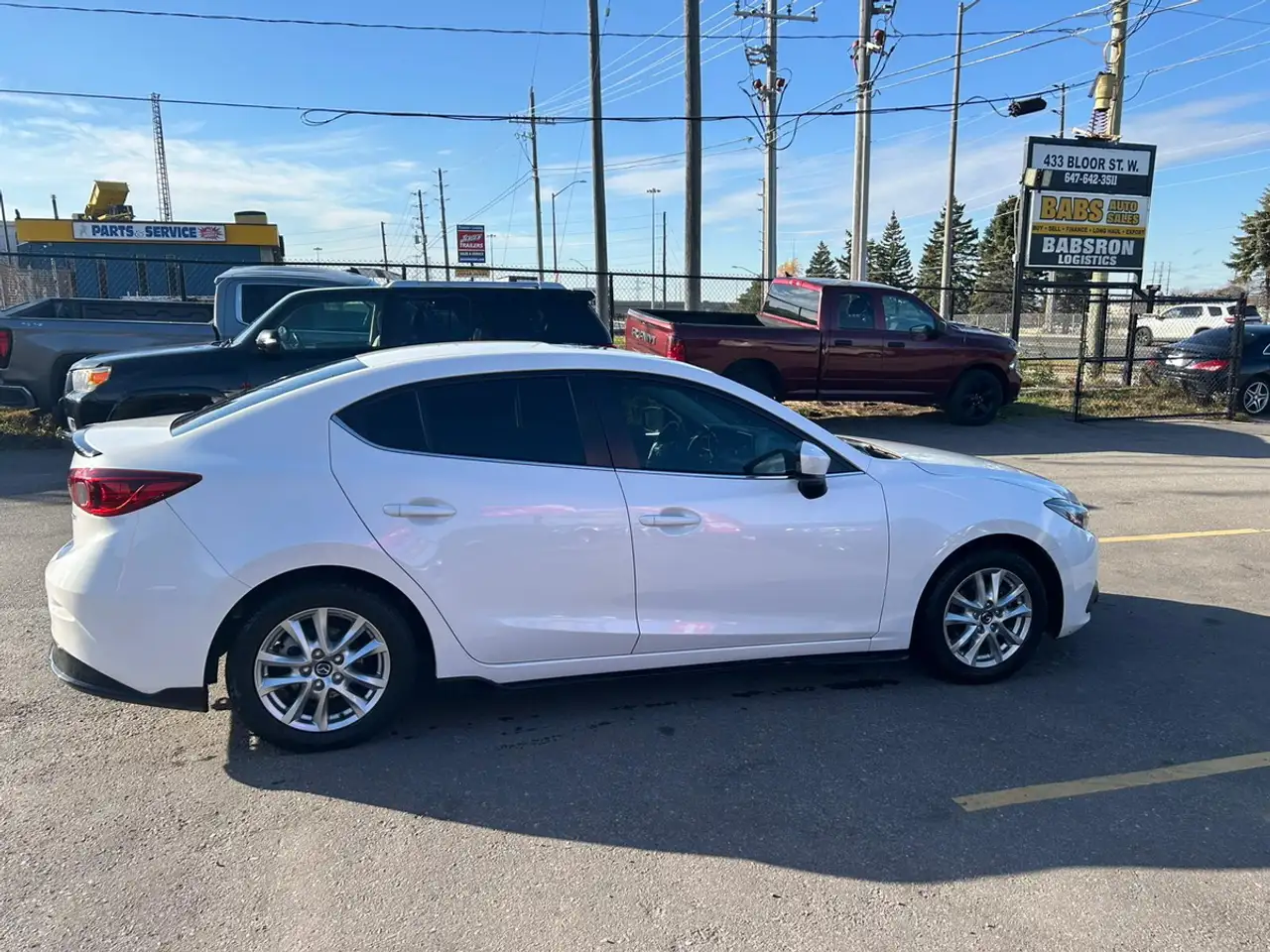 Mazda 3 снимка Mazda 3