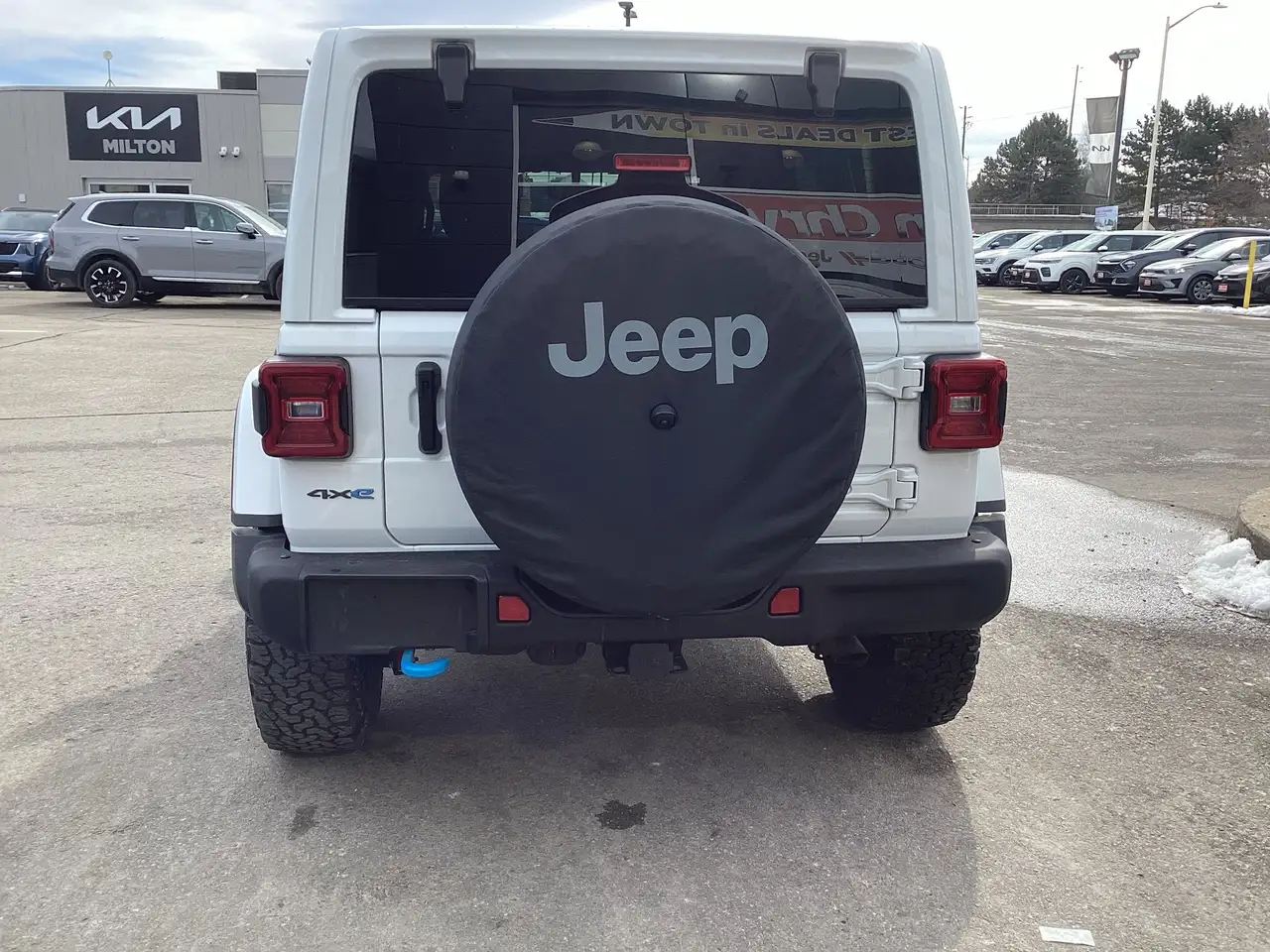 Jeep Wrangler снимка Jeep Wrangler