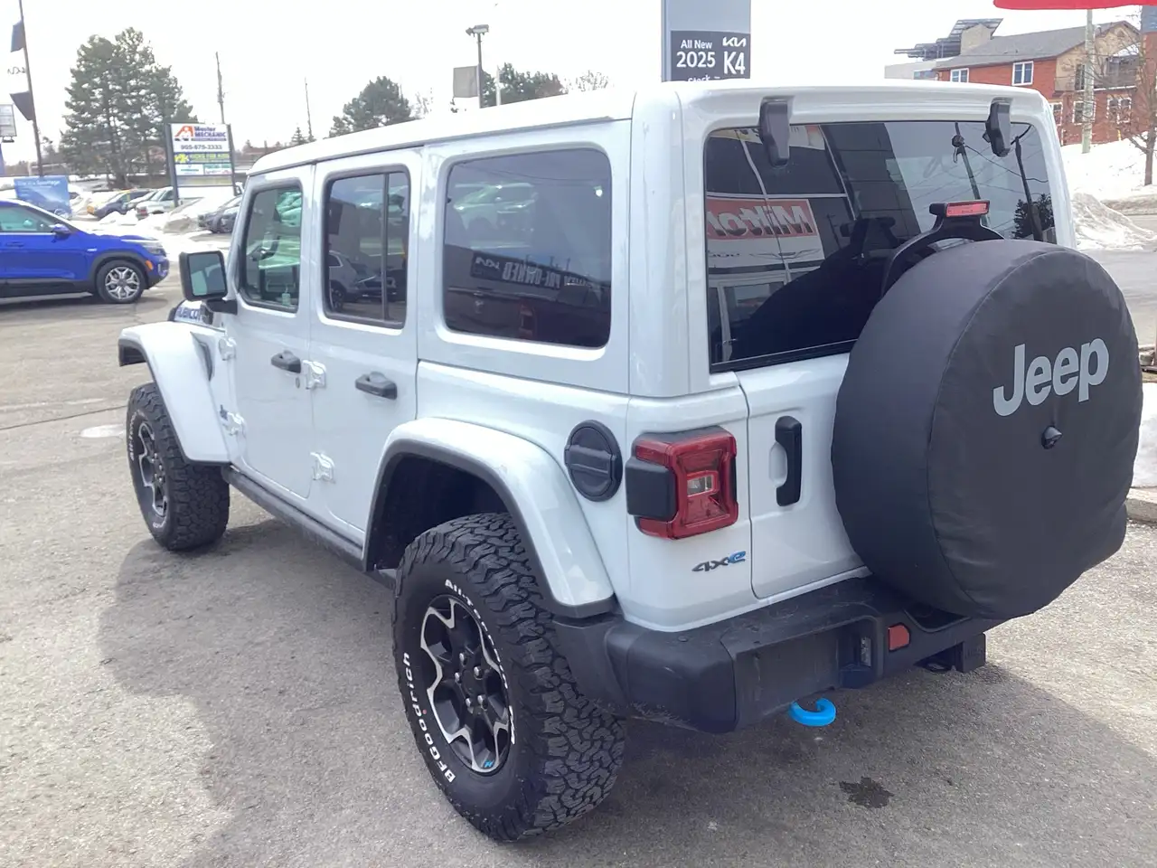Jeep Wrangler снимка Jeep Wrangler